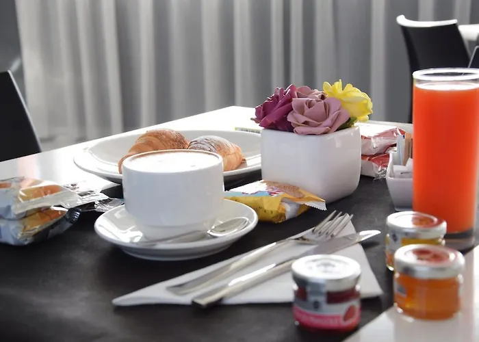 Отель Fly Boutique Неаполь