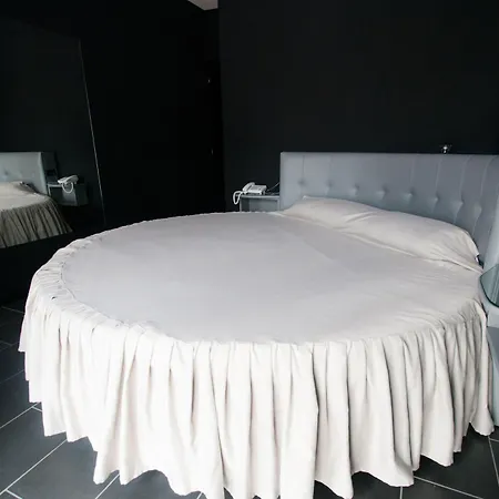 弗莱精品酒店 3* 那不勒斯