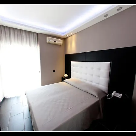 Hotel Fly Boutique 3*