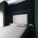 Fly Boutique Hotel
