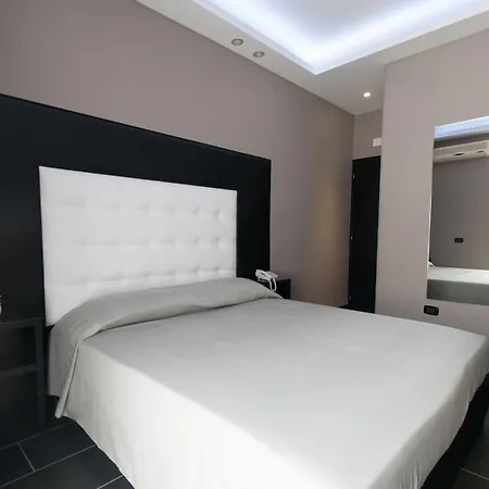 Ξενοδοχείο Fly Boutique Νάπολη