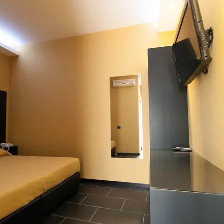 Fly Boutique 3* Νάπολη