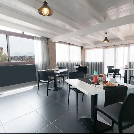 Fly Boutique Hotel Napoli