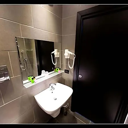 Fly Boutique 3*