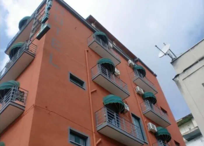 Hotel Fly Boutique Nápoles