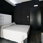 Hotel Fly Boutique 3*